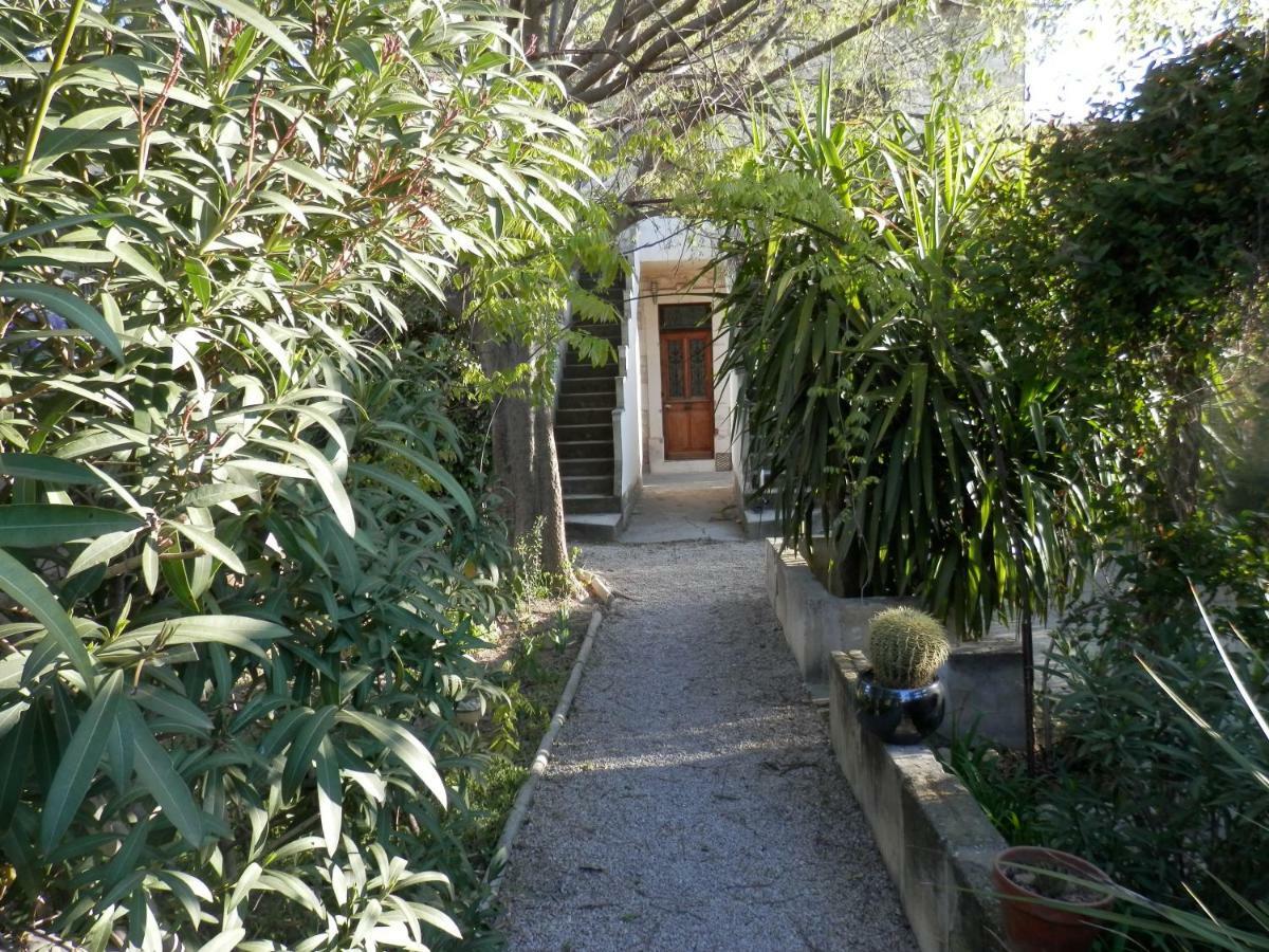 Appartement Villa Marie Fanny Arles Exterior photo
